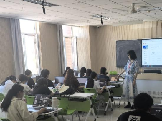 产教融合育硕果 设计赋能绘新章——保定理工学院设计市新联会会标正式采用