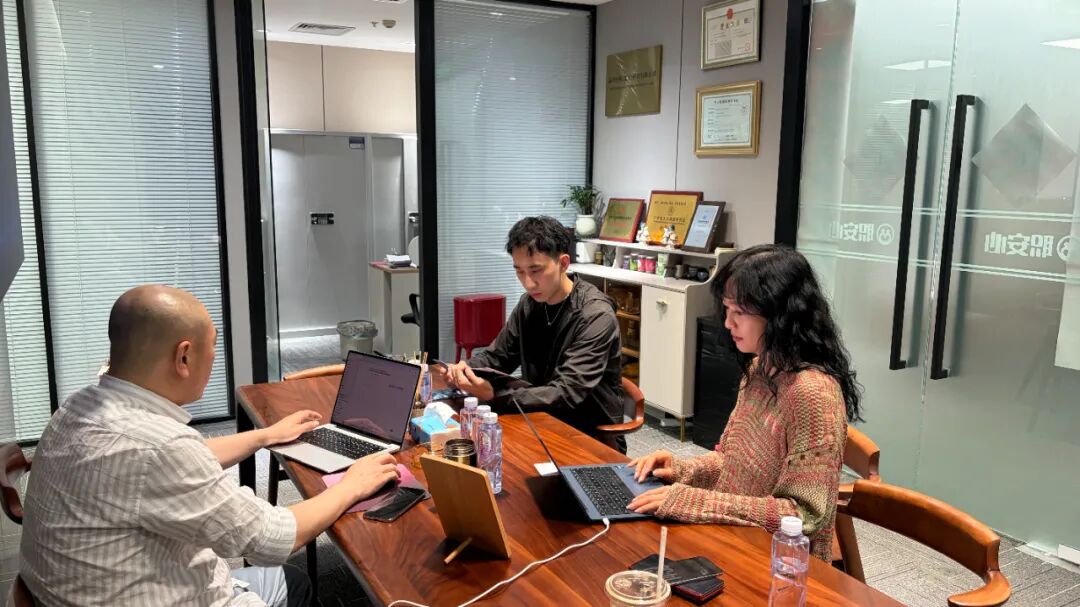 访企拓岗促就业，校企合作谋新篇——经济学院赴多家企业开展访企拓岗促就业行动