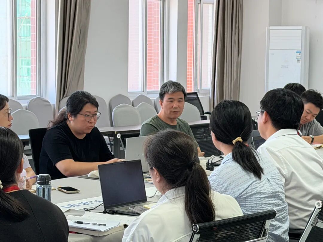 深耕理论教学阵地，阐释新时代经济思想——经济学院顺利开展课程建设专题研讨会