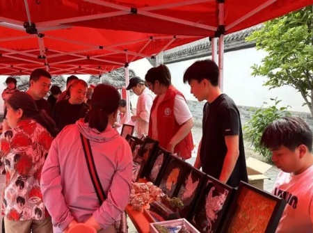 古韵今辉·境艺生辉——环境设计赋能，艺术学院五一市集共绘直隶总督署文化长卷
