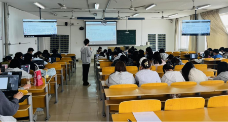 真题实做促教学 课程思政润课堂—— 艺术学院《字体设计》课程建设 持续走深走实