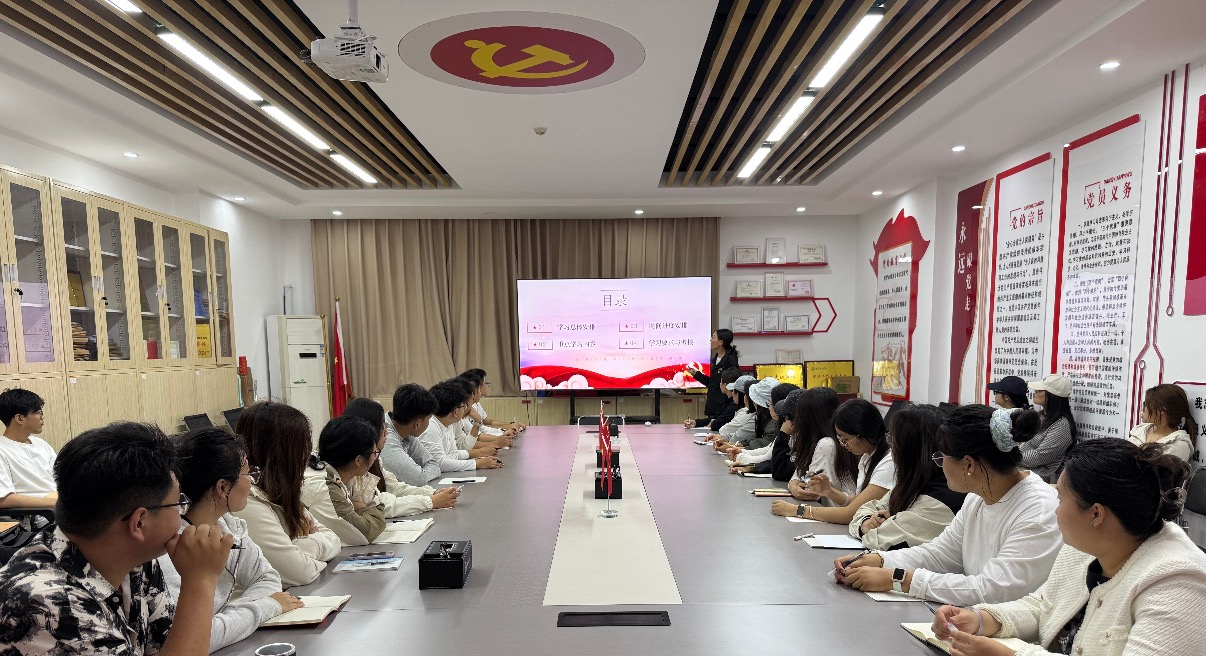 深学细悟凝心铸魂 学用结合勇担使命 ——保定理工学院掀起学习习近平党建思想热潮