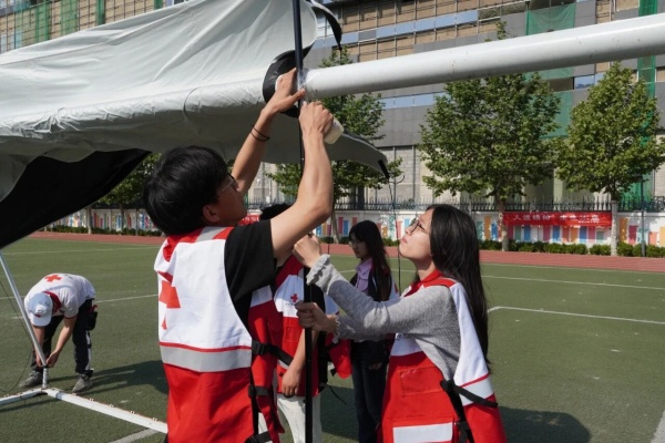 保定理工学院助力保定市红十字会2026地震灾害应急救援综合演练